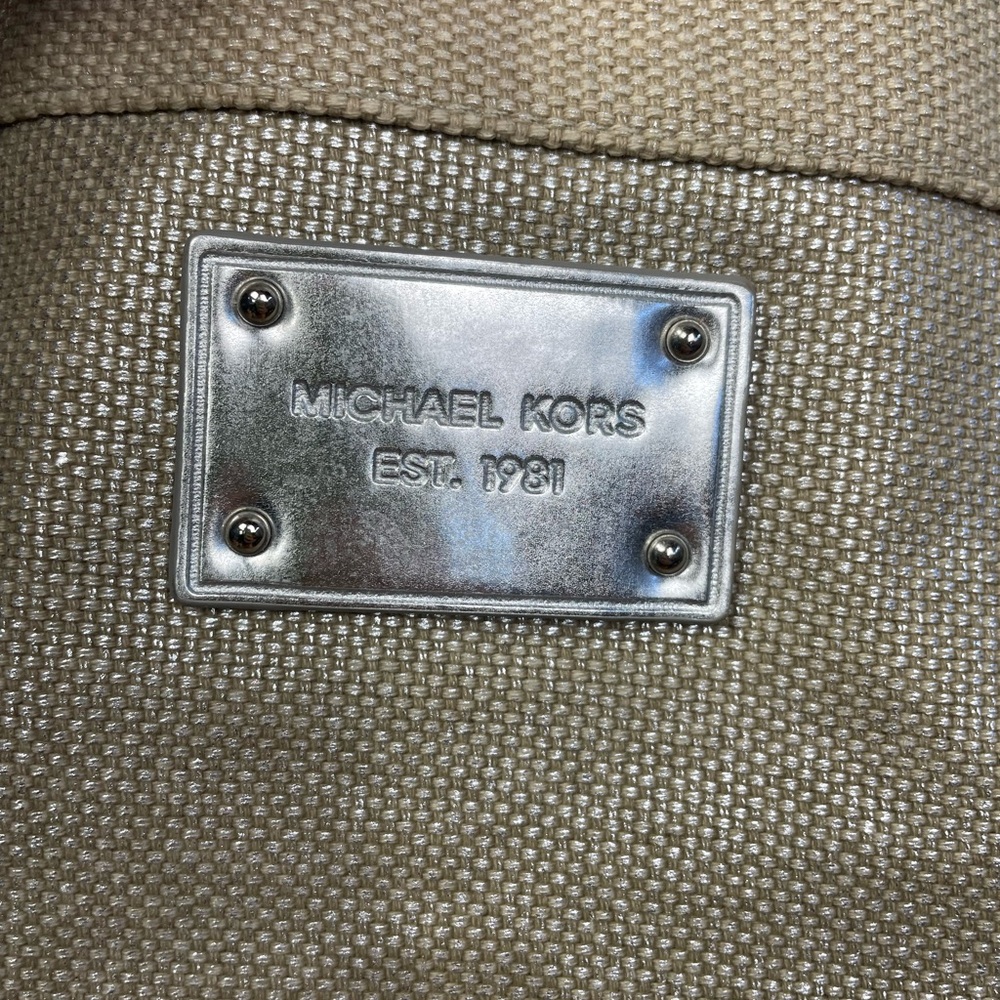 Michael Kors Tan Tote Bag - Picture 14 of 14